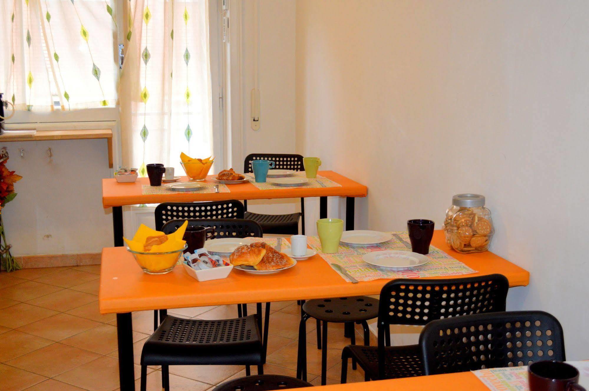 Check-Inn Rooms Roma Exterior foto